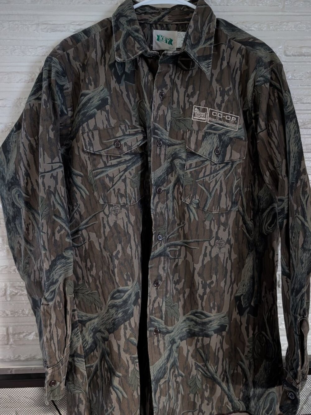 Vintage KEY REAL TREE Camo Workwear Button Up Size XL